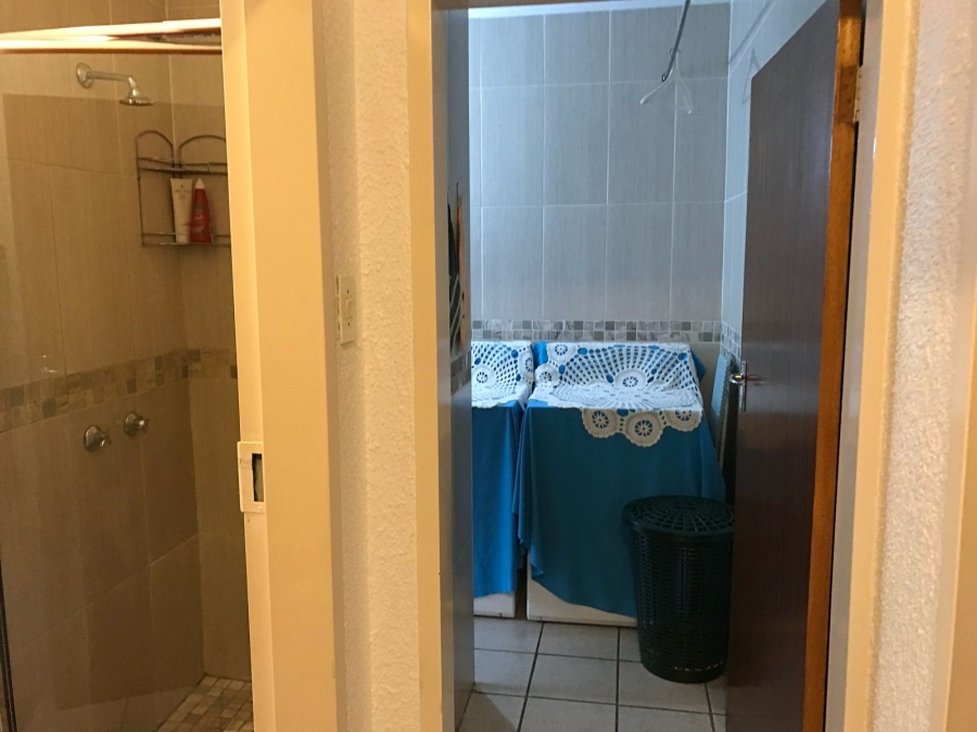 2 Bedroom Property for Sale in Potchefstroom North West